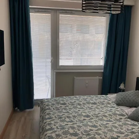 アパート Blizej Morza Deluxe Apartmenty コウォブジェク