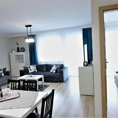 Blizej Morza Deluxe Apartmenty アパート コウォブジェク